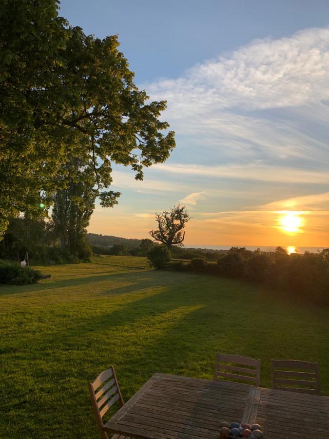 Les Champs Rabats Bed & Breakfast Villers-sur-Mer Exterior photo